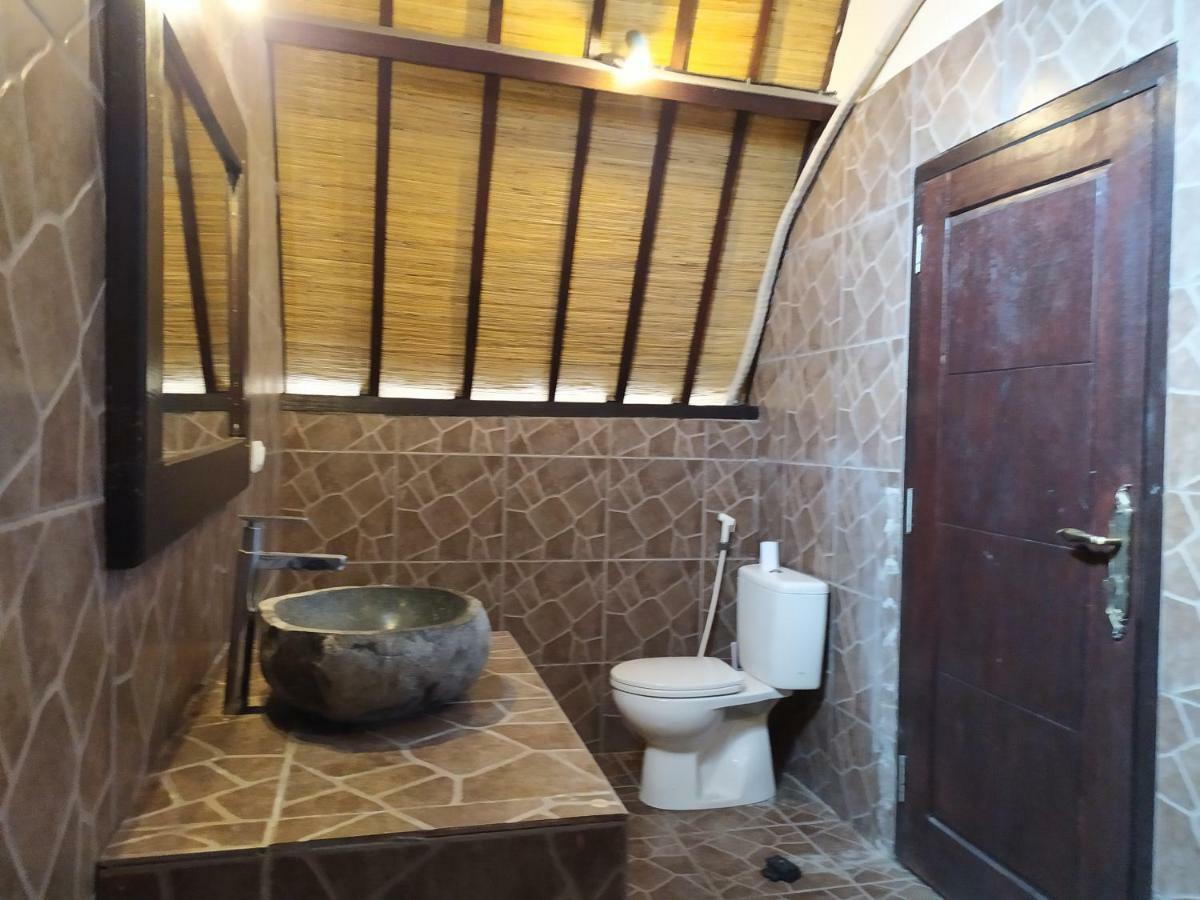 Kusuka Bungalow Gili Trawangan Dış mekan fotoğraf